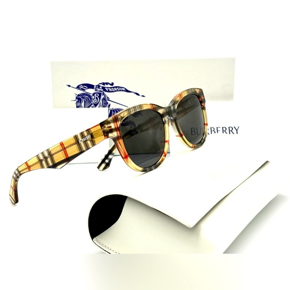 Burberry Sunglasses Plaid Frame Smoke Lens OBE4432U 412287 54-17-140 NWT - Picture 13 of 15